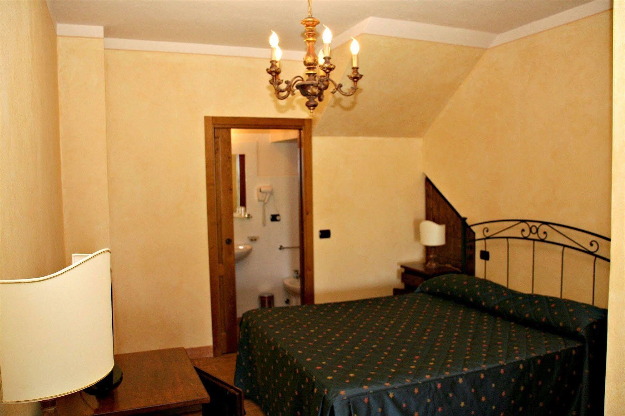 Villa Rinalducci Fano Bagian luar foto