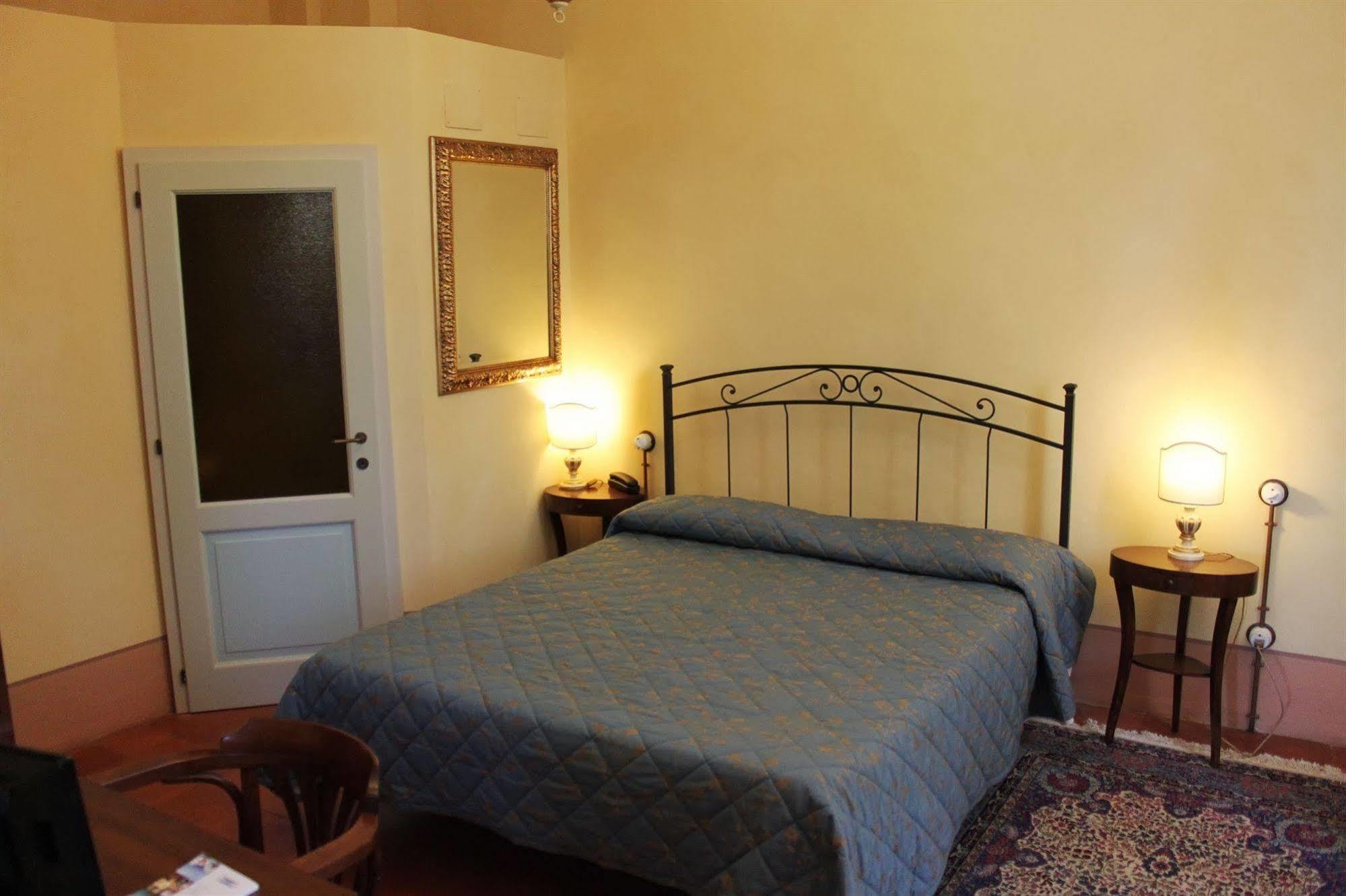 Villa Rinalducci Fano Bagian luar foto